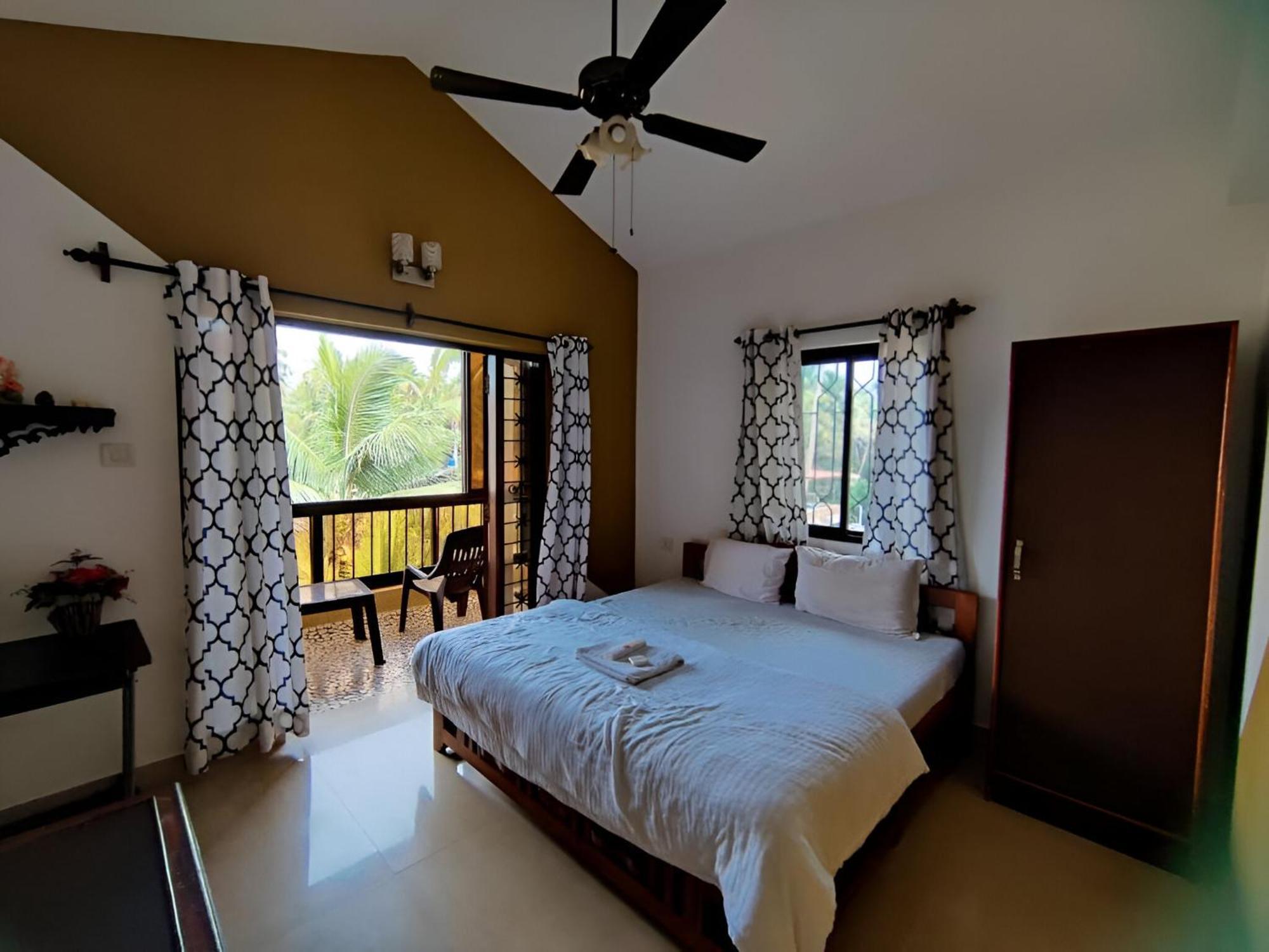 Ronne'S 2Bhk Lagoon Apartment -Calangute Extérieur photo